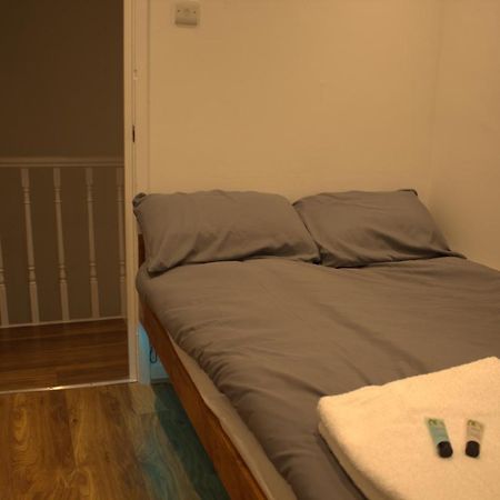Central Serviced Apartments - Two Bedroom Apartment 卡迪夫 外观 照片
